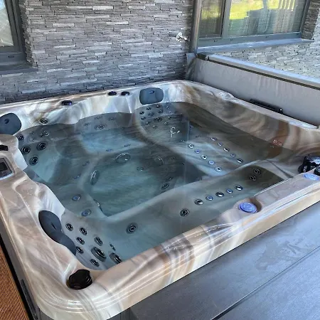 Hytte Wellness Venus *